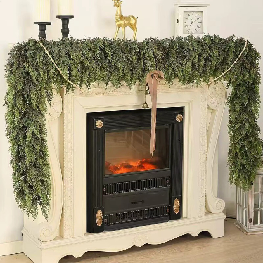 Künstliche Weihnachtsgirlande aus grünen Kiefernnadeln für deine Weihnachtsdekoration - Bild 3