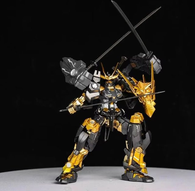 Bandai Hg Black Sengoku Astray King Four Swords & Double Sheath Robot Bausatz, Schwarz - Bild 1