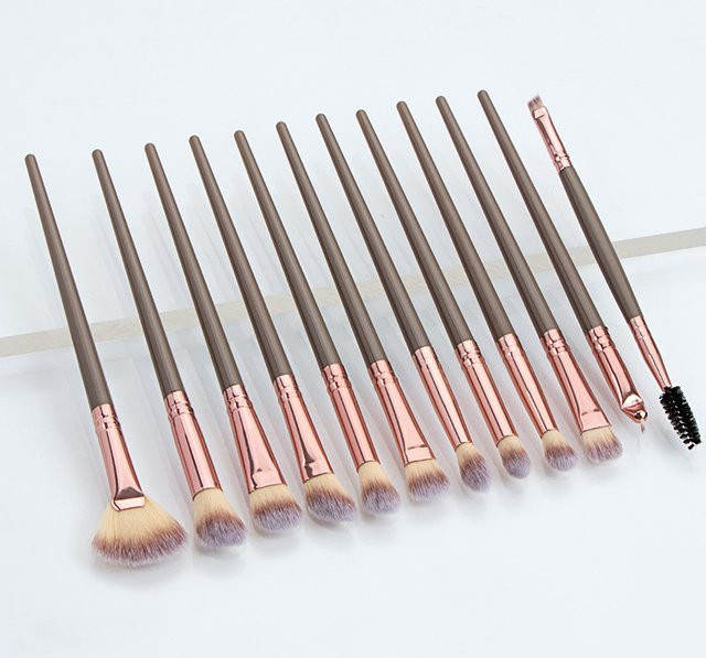 Ronshadow Make-up Pinsel Set, 12 Stück, Unisex - Bild 1