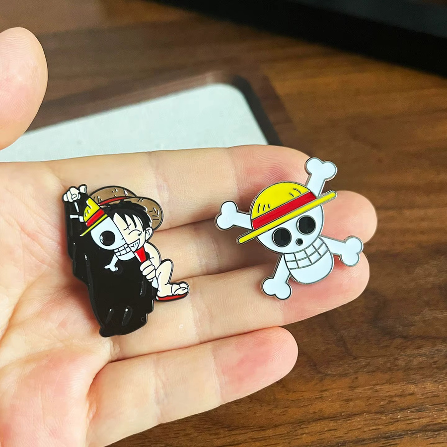 Bandai Luffy Anime One Piece Metall-Anstecknadel Brosche, 2-teiliges Set - Bild 4