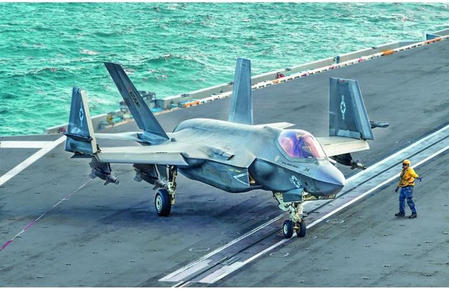 Italeri F-35C Lightning II, Fahrzeug, 1:72, Grau - Bild 1