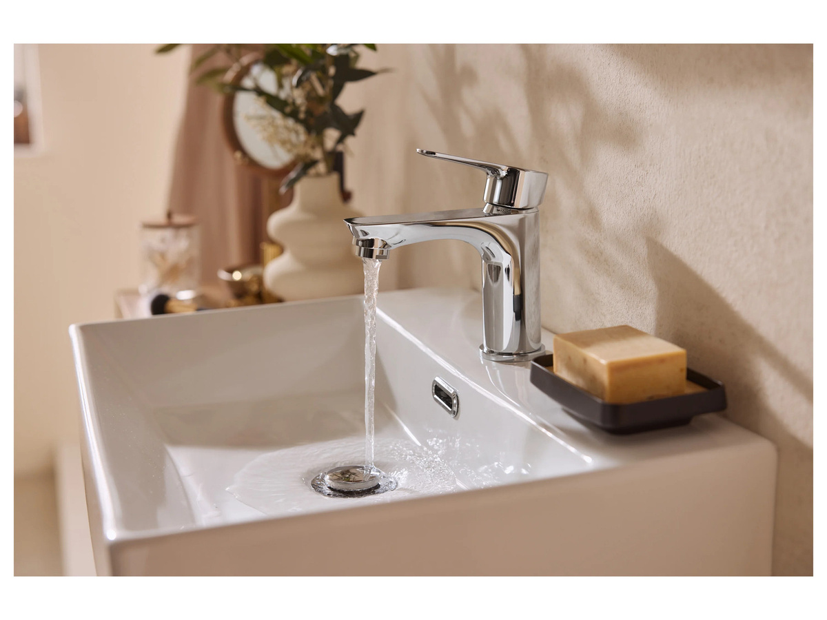 LIVARNO Einhebel-Armatur in Chrom für Küche oder Bad mit schwenkbarem Auslauf und wassersparender Funktion - Bild 2