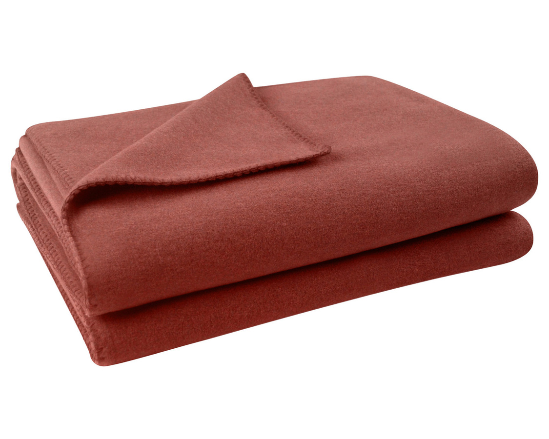 Zoeppritz Soft-Fleece Wohndecke in Schwarz und Rot, flauschig und Oeko-Tex Standard 100 zertifiziert - Bild 1