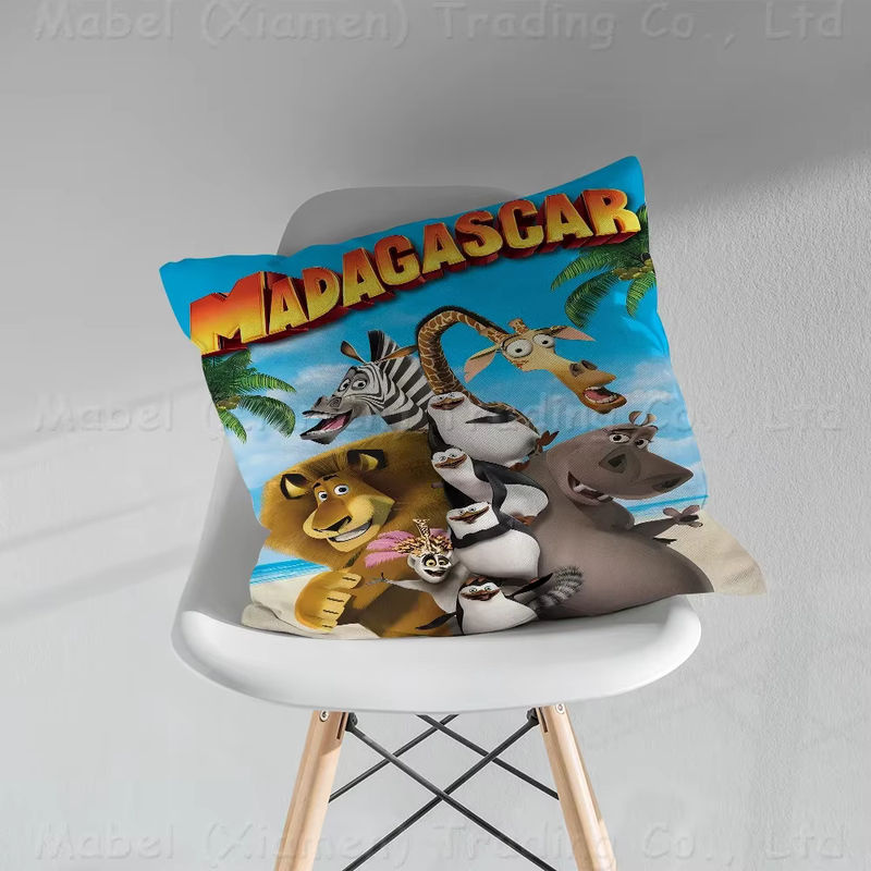 Personalisierter Madagaskar Kissenbezug mit Tiermotiven von Beast Kingdom, quadratisch, Mehrfarbig, Breite: 40 cm, Höhe: 40 cm, Tiefe: 40 cm - Bild 4