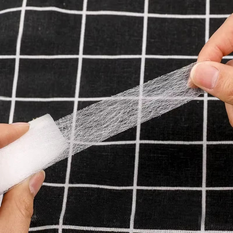 Selbstklebendes doppelseitiges Stoffband zum Aufbügeln für Hosen und Kleidung, Weiß, B/T/H: 60,0 x 10,0 x 1,0 cm - Bild 4