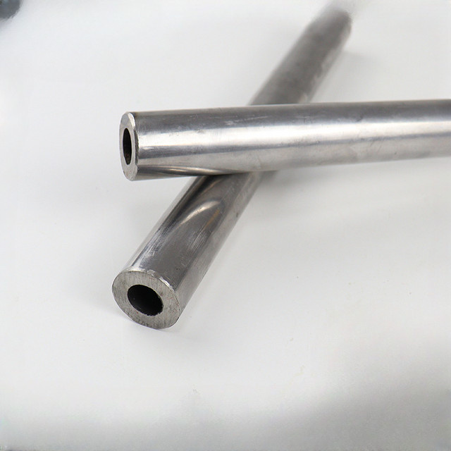 HeShengYuan Nahtlose Präzisionsstahlrohre aus Hochkohlenstoffstahl 45#, Durchmesser: 14 mm, Wandstärke: 6 mm - Bild 1