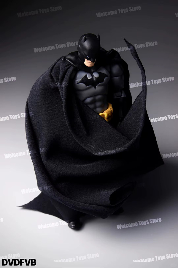 Bandai DC Batman Hush Mafex 126 Schwarze Version, Actionfigur - Bild 3