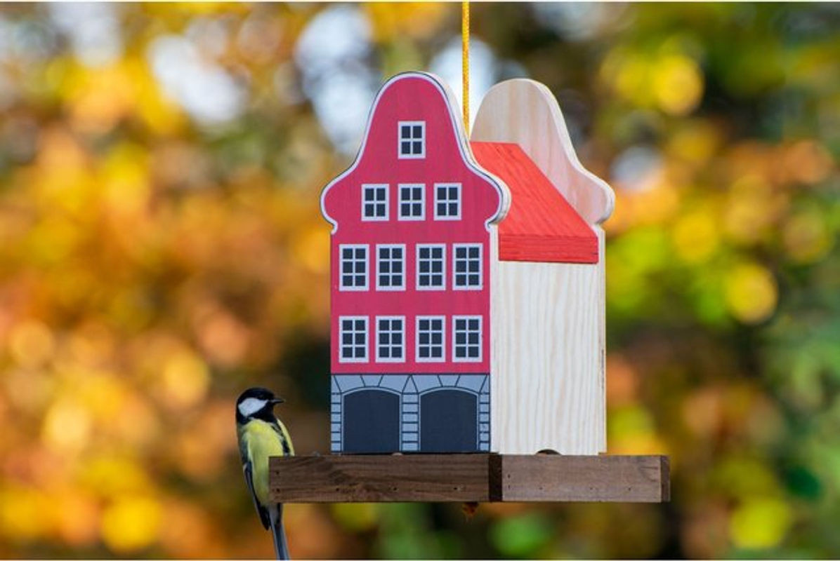 dobar Deko-Vogelhaus Münster aus Holz in Rot im Landhausstil zum Aufhängen - Bild 1