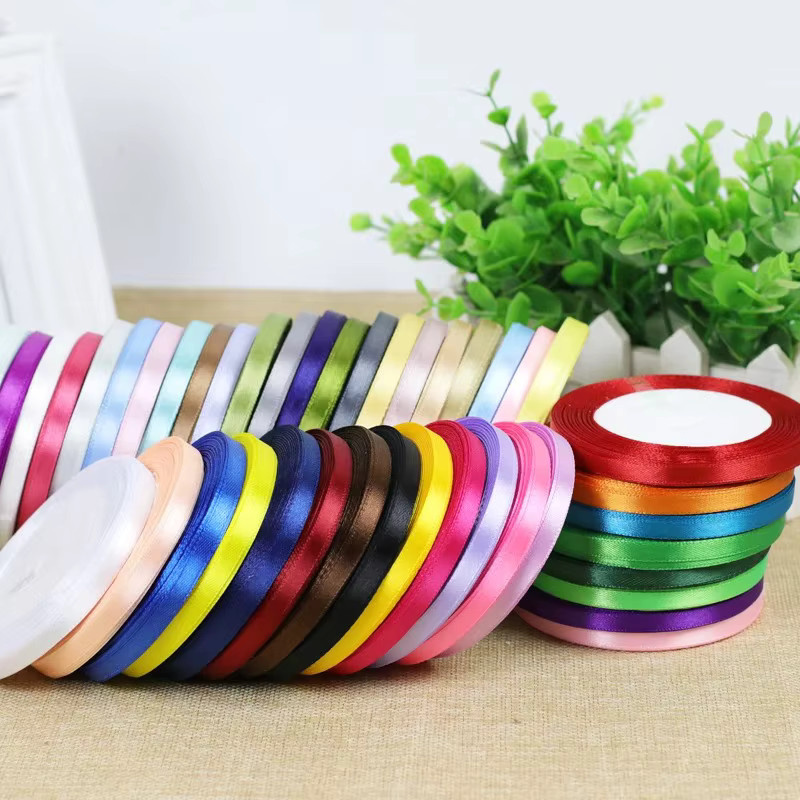 DJIY Seidensatinband für Bastelarbeiten und Accessoires, Breite: 0,6 cm, Länge: 22,86 m, Farben: Rot und Mehrfarbig - Bild 2