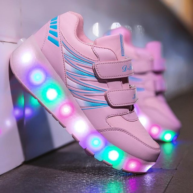 Molly Show Wiederaufladbare Doppelrollschuhe mit LED-Beleuchtung, rot - Bild 1