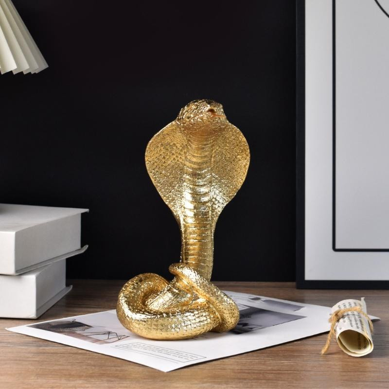 Retro Kobra Skulptur aus Harz in Gold als dekorative Schlangenstatue für dein Tischmittelstück - Bild 2