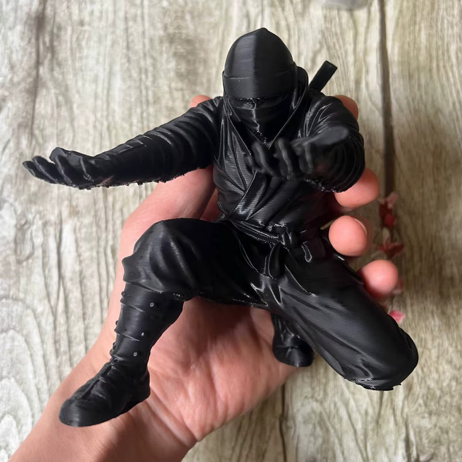 Ninja Desktop-Organizer 3D-gedruckter Stifthalter in Schwarz, kreatives Samurai-Ornament für deinen Schreibtisch, B/H: 12 x 10,8 cm - Bild 3