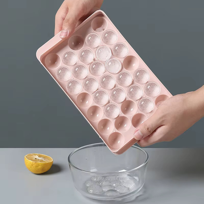 QIEYUE Runde Eiswürfelform mit Deckel und 18/33 Fächern in Pink, BPA-frei, ideal für Whisky und Cocktails - Bild 2