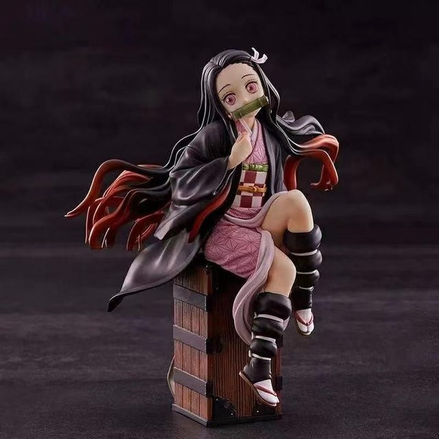 Yiran toy 1 Demon Slayer Kamado Nezuko Sitzende Figur PVC 15cm - Bild 1