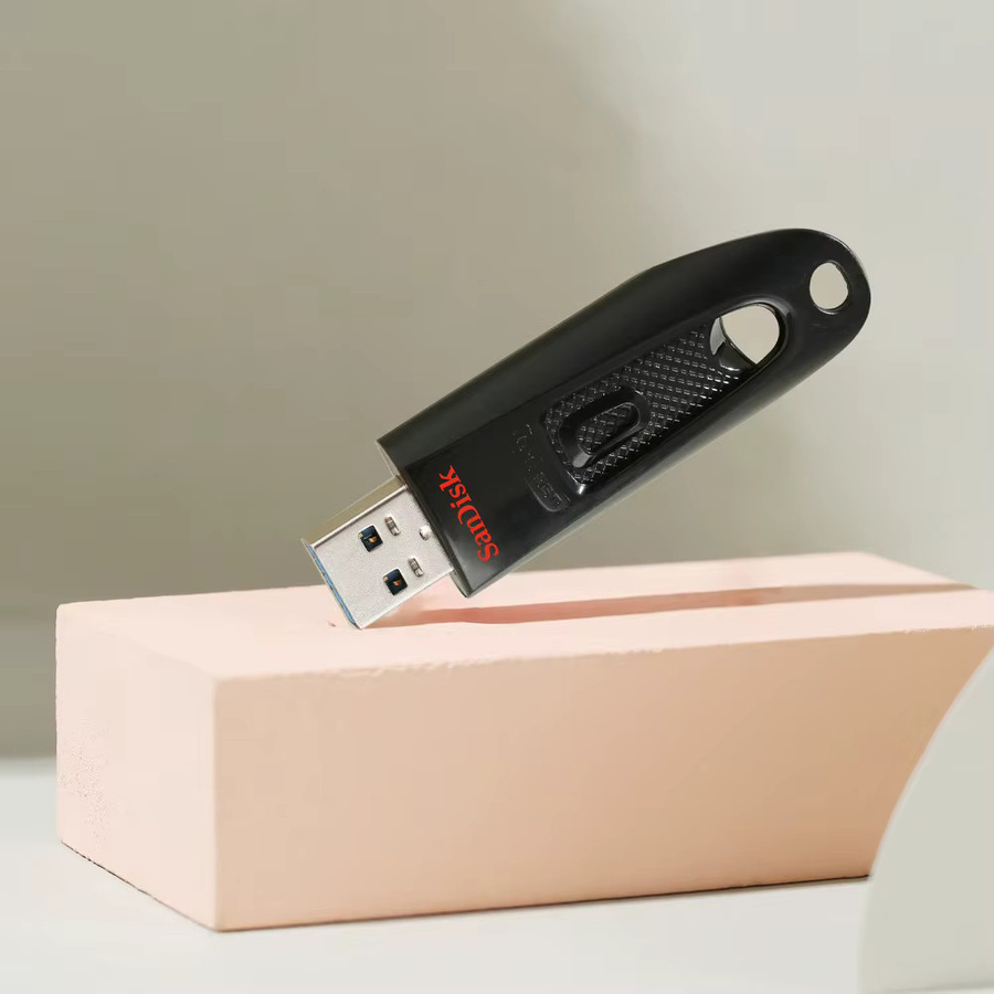 SanDisk Ultra USB 3.0 Flash-Laufwerk in Schwarz - Bild 4