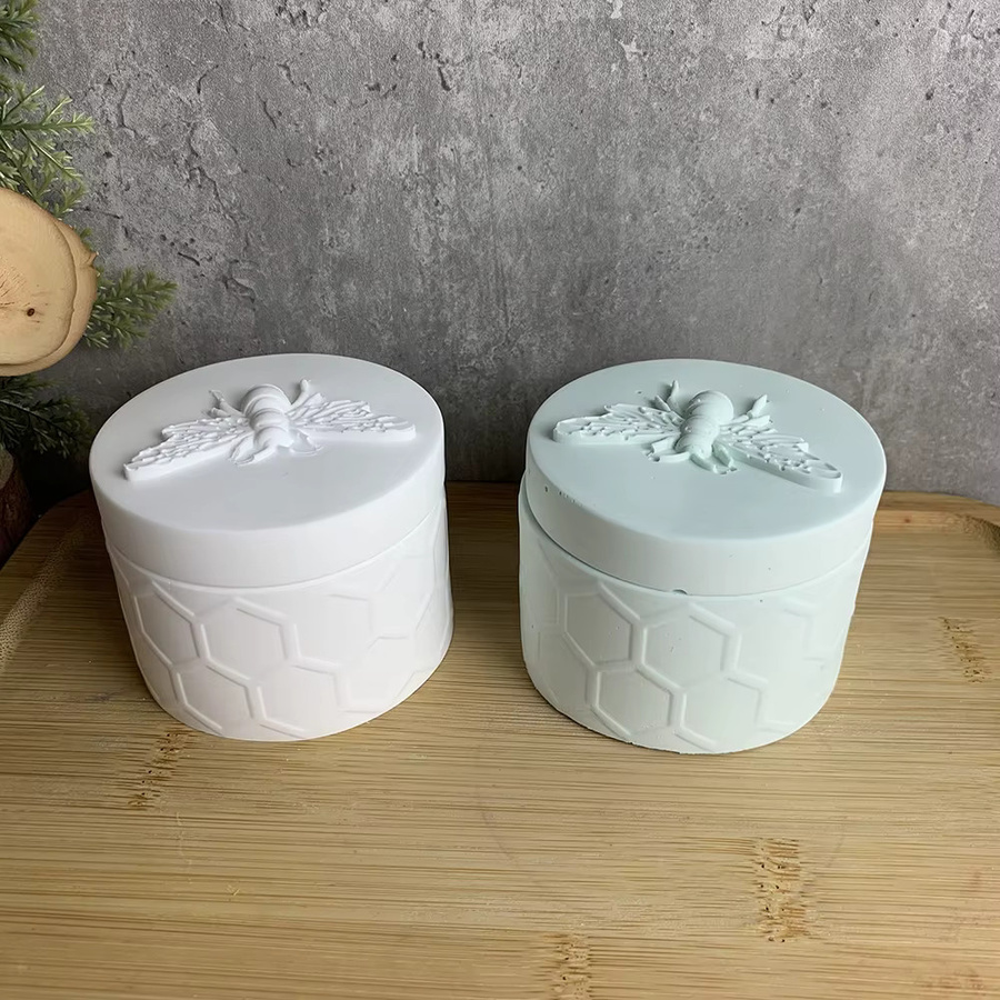 Silikonform Honigbiene für DIY-Projekte aus Gips, Beton oder Epoxy zur Herstellung von Kerzen, Töpfen oder Boxen in Weiß - Bild 1