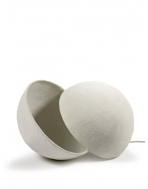 Serax Earth Bodenleuchte aus Pappmaché mit skulpturalem Design und dimmbarer Funktion - Bild 2