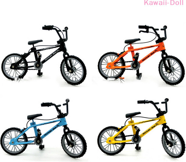 DIAPER&CORED Miniatur-Fahrrad, BMX-Fahrradmodell, Rosa / Pink, 1-teiliges Set - Bild 1