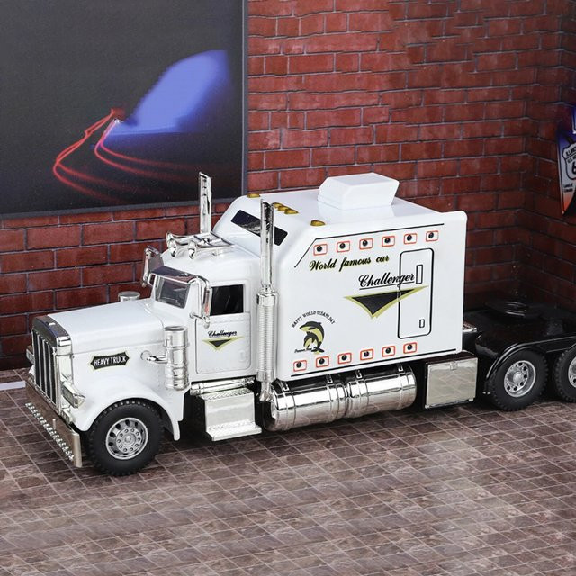 CCA Peterbilt 389 Traktoranhänger, LKW, Maßstab 1:24, Lonestar-Design - Bild 1