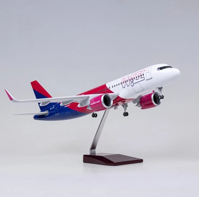 ZOCO Modellflugzeug A320 Wizz Air aus Druckguss, Länge: 47 cm - Bild 1