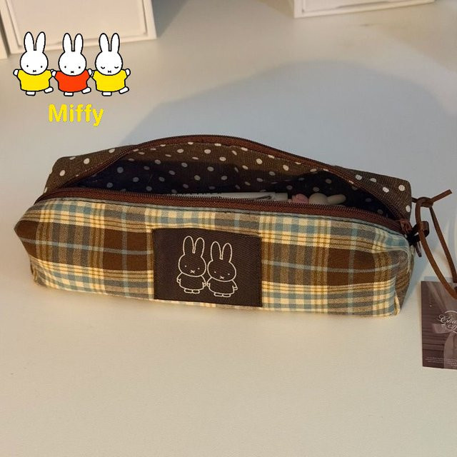 Miffy Anime Stifteetui mit großem Fassungsvermögen für Schüler und Mädchen - Bild 1
