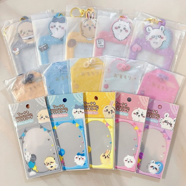 Yiji Usagi Hachiware Momonga Kartenhüllen-Set, transparent, bunt / mehrfarbig - Bild 1