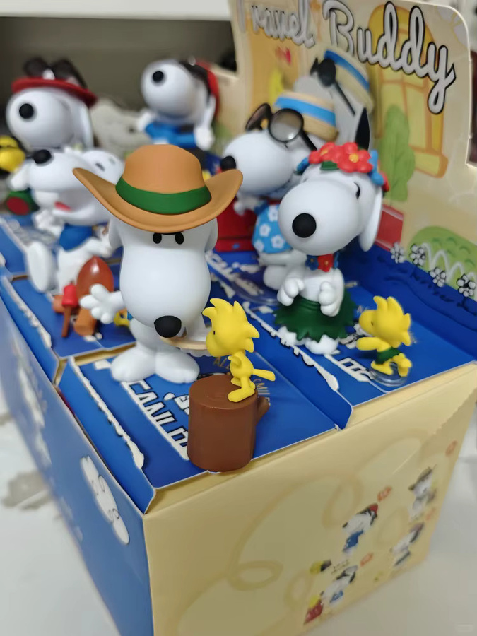 Bandai Peanuts Snoopy Travel Companion Series Blind Box, Statische Puppe - Bild 6