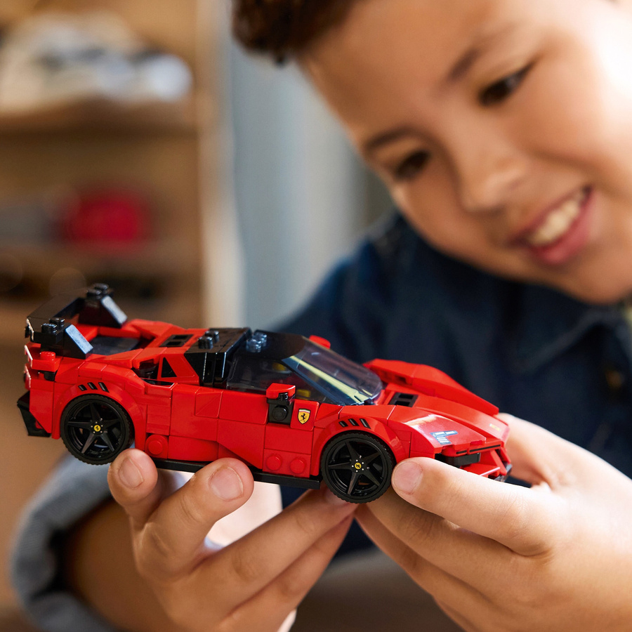 LEGO Speed Champions Ferrari SF90 XX Stradale Sportwagen ab 9 Jahren - Bild 4