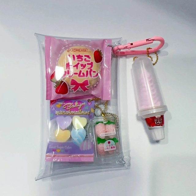 Kapselspielzeug Squishy Combo Snack Brot, Lebensmittelspielzeug, dunkelgrau - Bild 1
