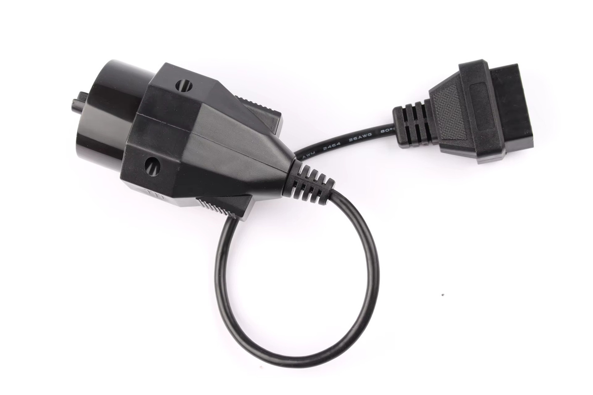 OBD2-Adapterkabel für BMW 20-Pin auf OBD2 16-Pin Buchsenanschluss in Schwarz - Bild 2