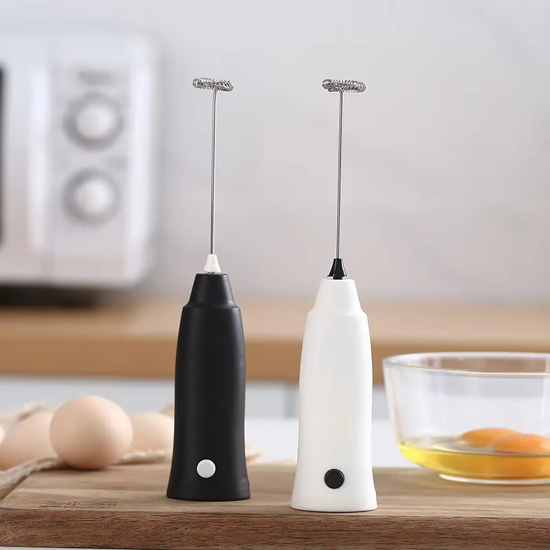 Elektrischer Handheld Milchaufschäumer und Mini-Mixer in Schwarz für Kaffee und Getränke - Bild 2