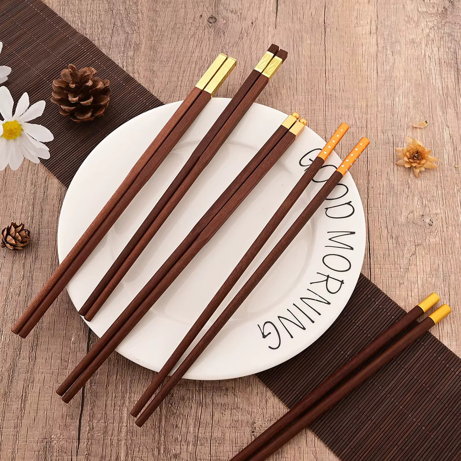 5 Paar Uniturcky Essstäbchen aus Holz in Rot und Braun, wiederverwendbare Sushi-Stäbchen im Set - Bild 4