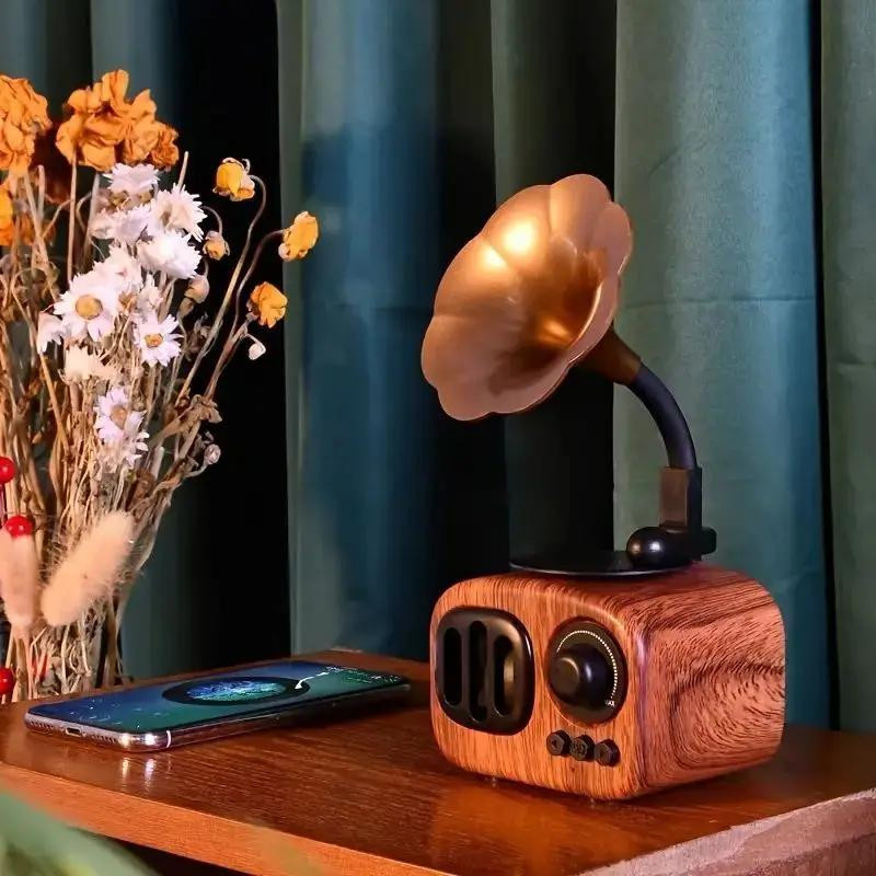 Retro Spieluhr Phonograph von Yiran Furniture in Braun als antike Nachahmung für Tisch und Schreibtisch - Bild 2