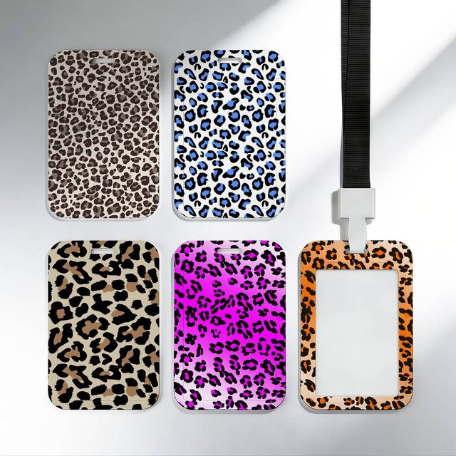 Vintage Kartenhalter mit Leopardenmuster in Multicolour für Bus- und U-Bahn-Karten aus Kunststoff für Damen und Herren - Bild 1