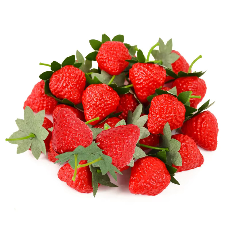 ZQNYCY Künstliche Erdbeeren in Rot aus Kunststoff für Tischdekoration und Fotografie-Requisiten - Bild 2