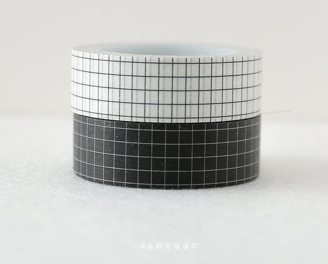 Morning Rain Washi Tape im koreanischen Design mit Gittermuster, weiß und mehrfarbig - Bild 1