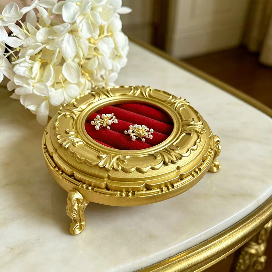 Barocke Schmuckbox mit Relief-Schnitzerei in Gold und Beige als Ringorganizer und Hochzeitsgeschenketui - Bild 6