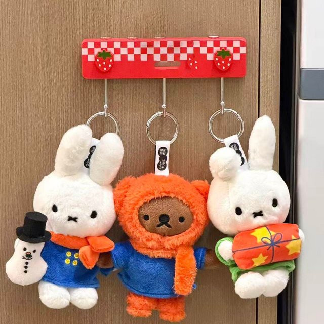 Miffy Winter Serie Boris Anhänger, Einzelfigur, Plüsch / Textil, Bunt / Mehrfarbig - Bild 1