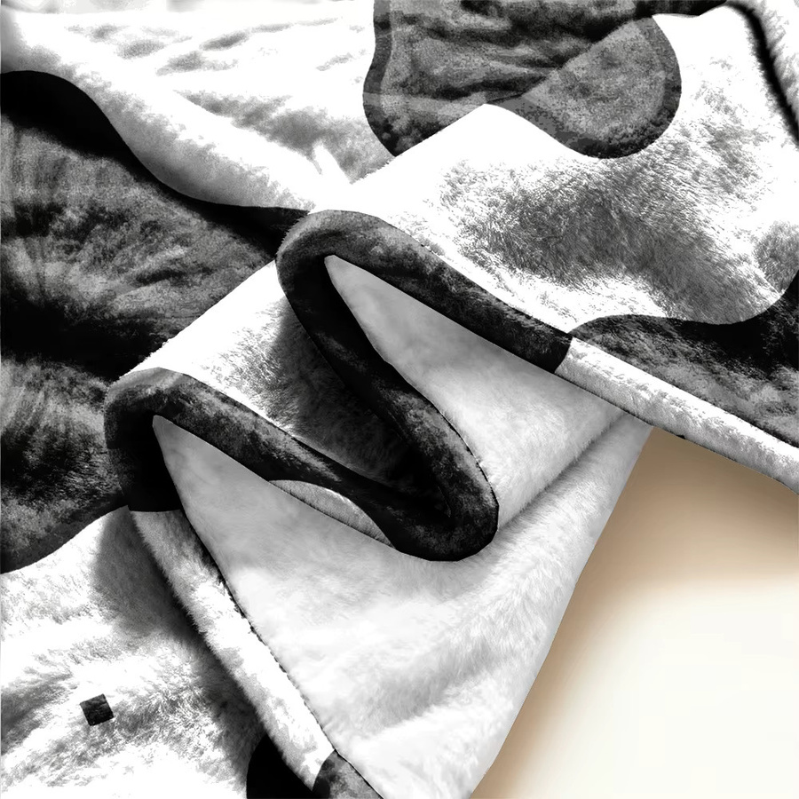 Gemütliche Flanell-Fleece-Decke mit Kuh-Print in Weiß, superwarme Überwurfdecke für Bett und Sofa - Bild 5