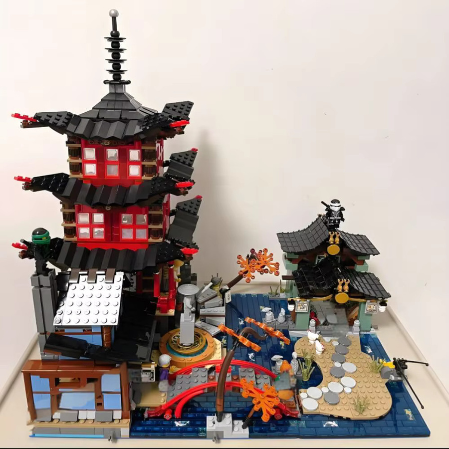 LEGO Ninjago Mystery Floating Temple of Airjitzu, Baustein-Spielzeug, 2028 Teile - Bild 5
