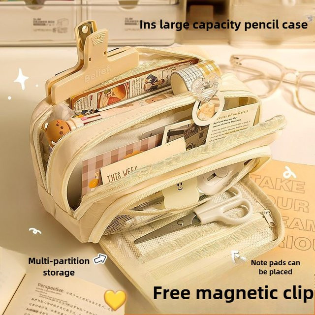 Japanisches Federmäppchen mit großem Fassungsvermögen und Aufklappfunktion in Grün und Beige aus Textil - Bild 1