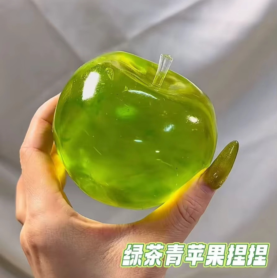 Bandai Squishy Grüner Apfel, Stressball, Weiches Fidget-Sensorikspielzeug - Bild 3