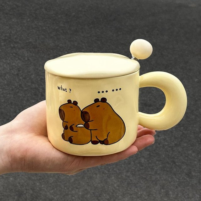 Yiran toy 1 Capybara Keramiktasse mit Deckel, 500 ml - Bild 1