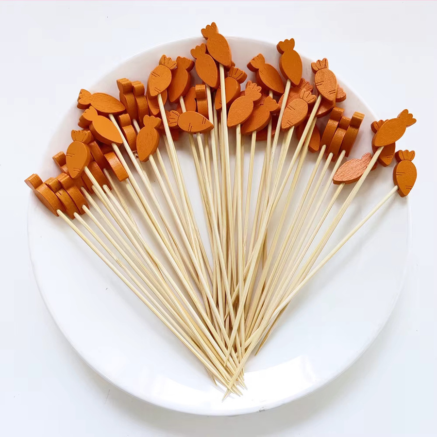 100 Stück Ostern Einweg Bambus Spieße mit Hase Karotte und Küken als Deko-Picks für Obst und Party-Dekoration - Bild 2