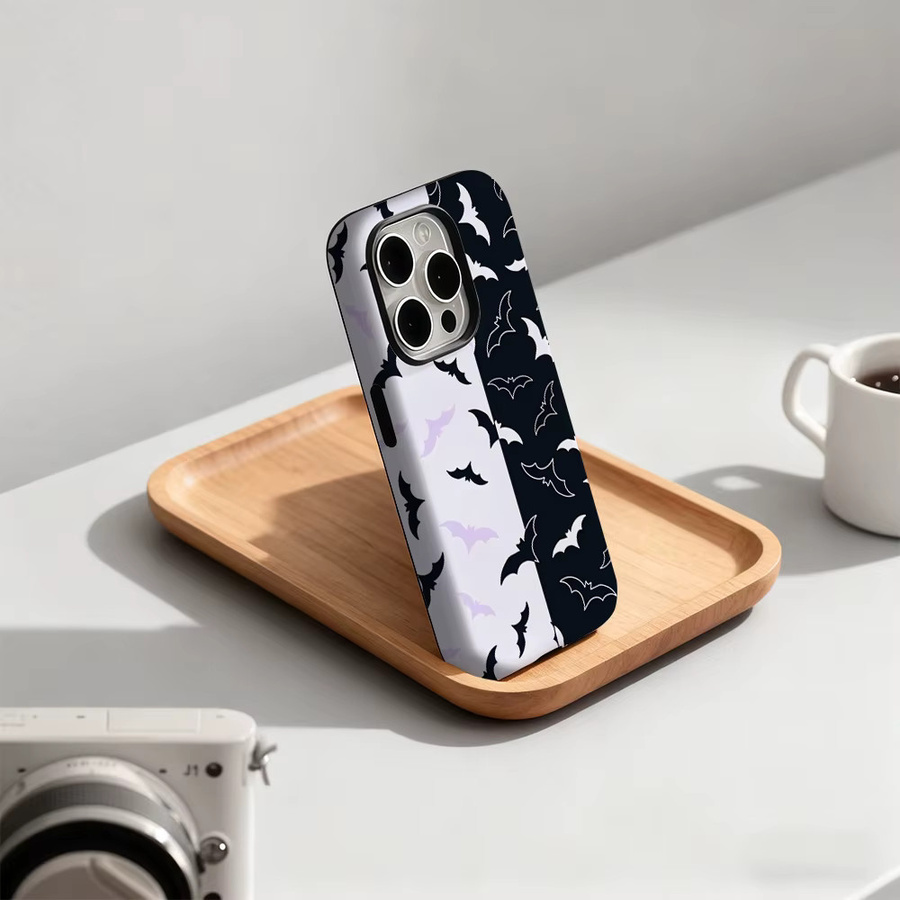 Handyhülle Halloween Bat Duality für iPhone 17 16 15 14 13 12 Pro Max Plus mit doppelschichtiger Rückseite in Multicolour von Potdemiel - Bild 2