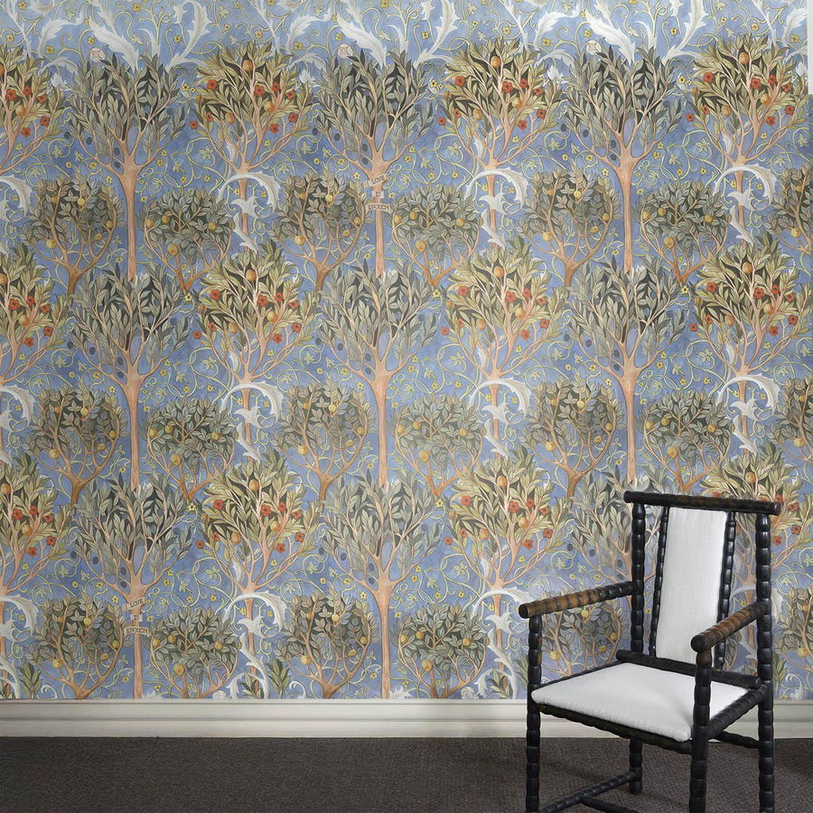 House of Hackney Tapete Earthly Paradise in Celestial Blue mit floralem Art-Nouveau-Design und botanischem Motiv - Bild 1