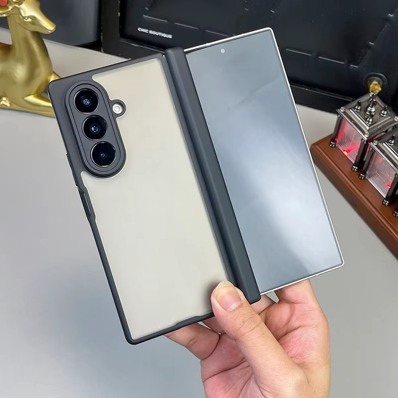 Samsung Galaxy Z Fold 5 6 7 Schutzhülle mit doppeltem Scharnier in Matt Schwarz Transluzent ohne Vorderabdeckung - Bild 1