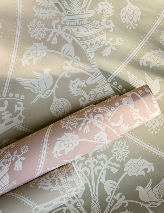Sanderson Tapete Highgrove Damask in Silver Green mit floralem Design und botanischem Muster als Vlies-Tapete - Bild 1