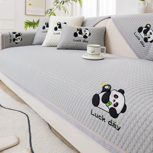 Sommer-Sofabezug aus Eisseide mit Panda-Stickerei in Grau, quadratisches Kissen für dein Sofa, B/T: 70 x 70 cm - Bild 1