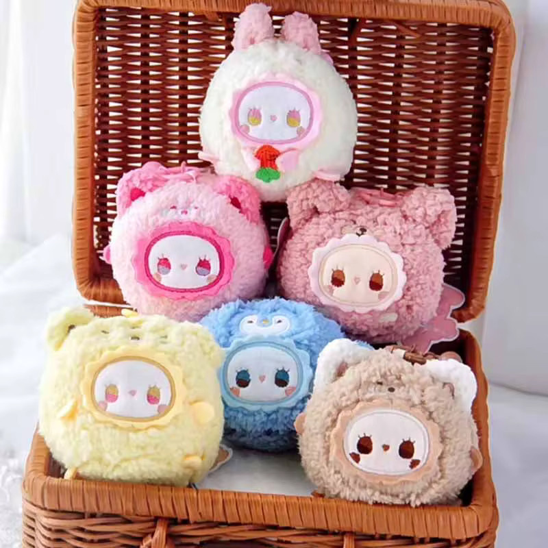 52TOYS Emma Secret Forest Plüschtier, mehrfarbig, Rucksack-Anhänger - Bild 2